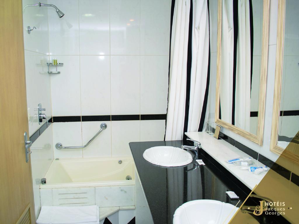 Jacques Georges Business 3*